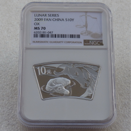 2009年1盎司扇形生肖牛银币
