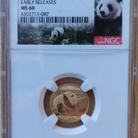 2016年3克熊猫金币