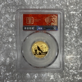 2016年8克熊猫金币
