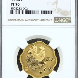 2005年1/2盎司梅花形生肖鸡金币