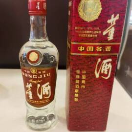 金质奖章董酒，