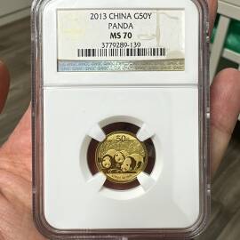 2013年1/10盎司熊猫金币